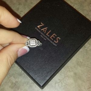 Zales ring
