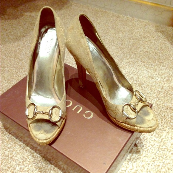Gucci shoes for women