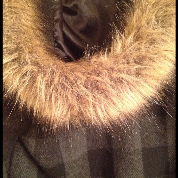 Black & Gray Winter Jacket - Picture 3 of 3