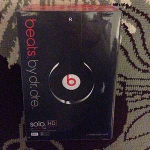 Black dr dre beats solos hd !