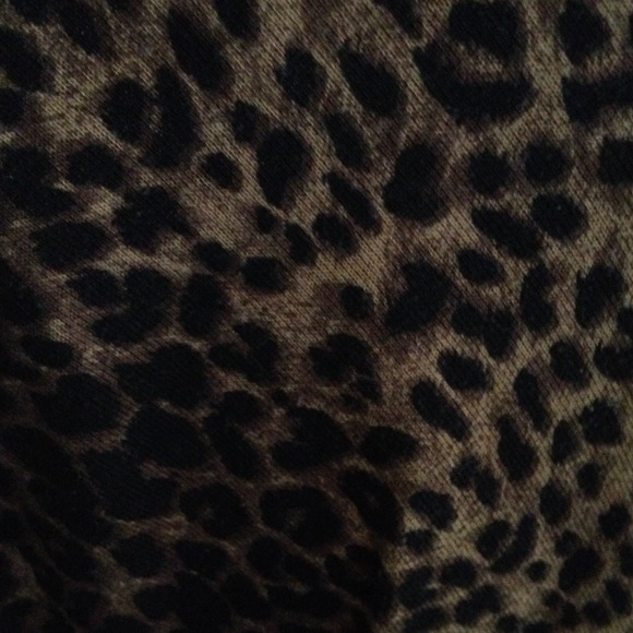 One shoulder Cheetah Tight dress - Picture 2 of 2