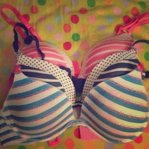 Victoria's Secret bra bundle
