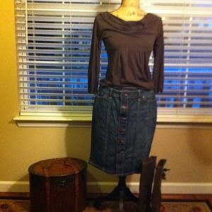 Banana republic button down denim skirt