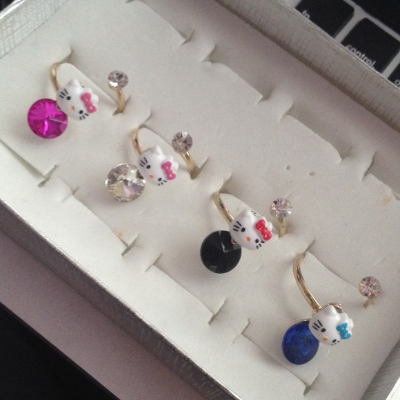 HELLO KITTY adjustable! Rings - Picture 3 of 3