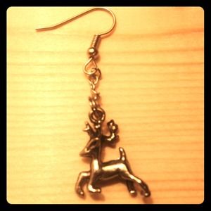 Cute dangle deer earrings