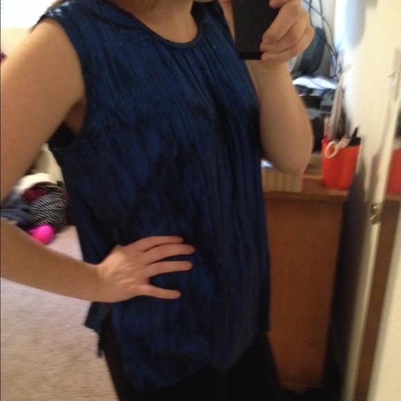 Blue tank - Picture 2 of 2