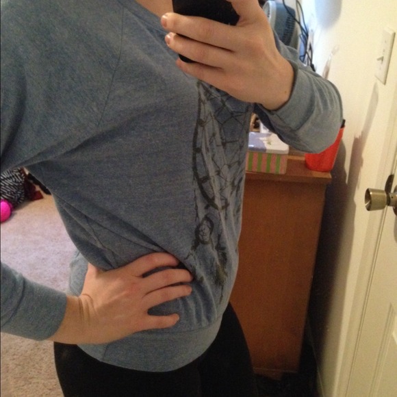 Pullover - Picture 3 of 3