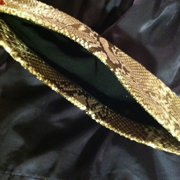 Authentic python envelope clutch - Picture 2 of 2