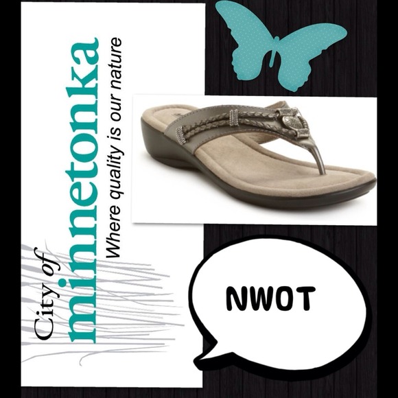 SILVER SANDAL SUPPER CUTE AND COMFORTABLE