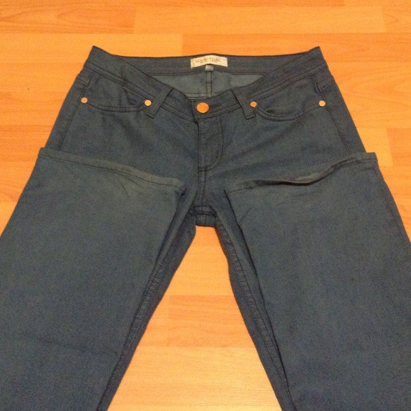 Authentic habitual - Picture 2 of 4