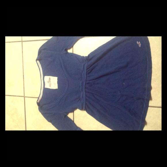 Hollister shirt