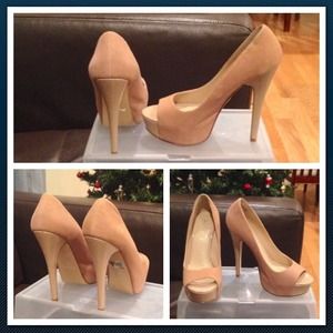 ALDO 5 inch platform peep toe heel