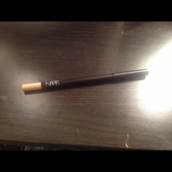 ❌SOLD❌‼️NARS larger than life long-wear eyeliner