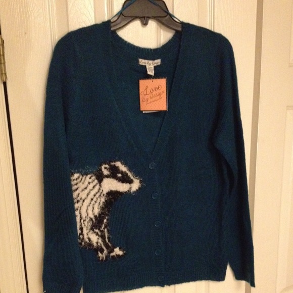 badger sweater