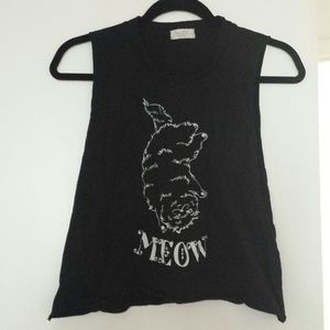 Brandy Melville cropped kitty top