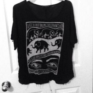 Brandy Melville elephant top