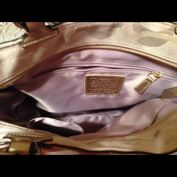 Coach Purse! - Picture 2 of 2