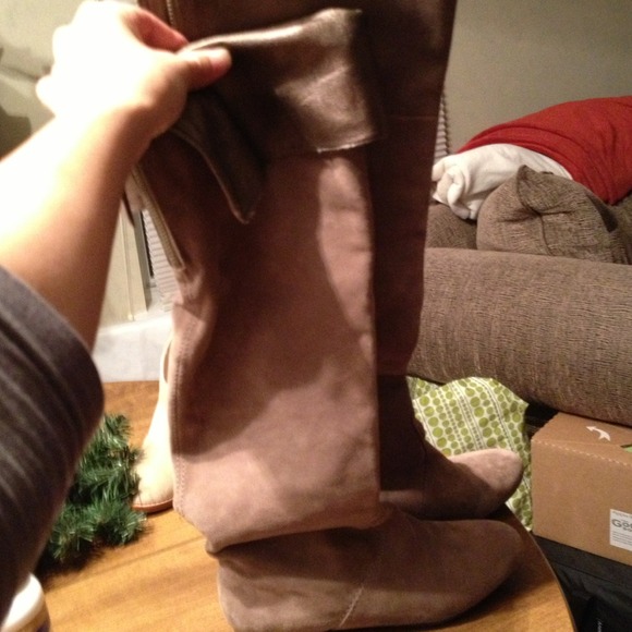 Just Reduced! LOFT suede over the knee boots! Sz6