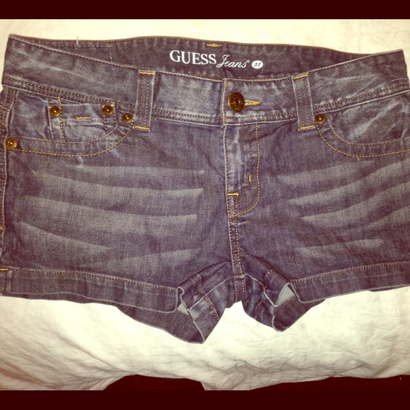 🚫TRADED🚫Guess shorts