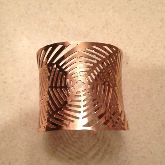 NWOT tribal design rose gold cuff-stainless steel - Picture 3 of 4