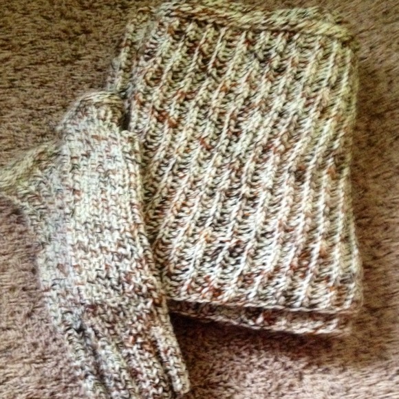 Hand knitted set 💥SOLD PRIVATELY 💥 - Picture 4 of 4