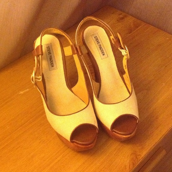 Steve Madden pumps!! - Picture 2 of 3