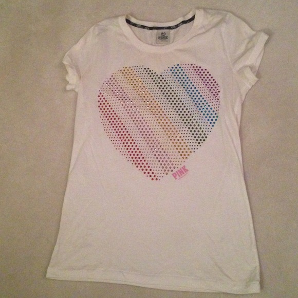 Super cute white tee with ombré studding !!