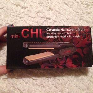 🎉price reduced🎉 Mini Chi