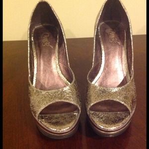 CARLOS SANTANA WEDGES👠🍸