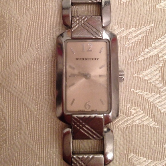 Authentic Burberry watch - Picture 2 of 3