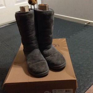UGG Classic tall grey
