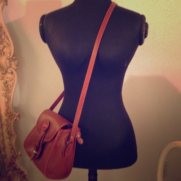 Dooney & Bourke cross body