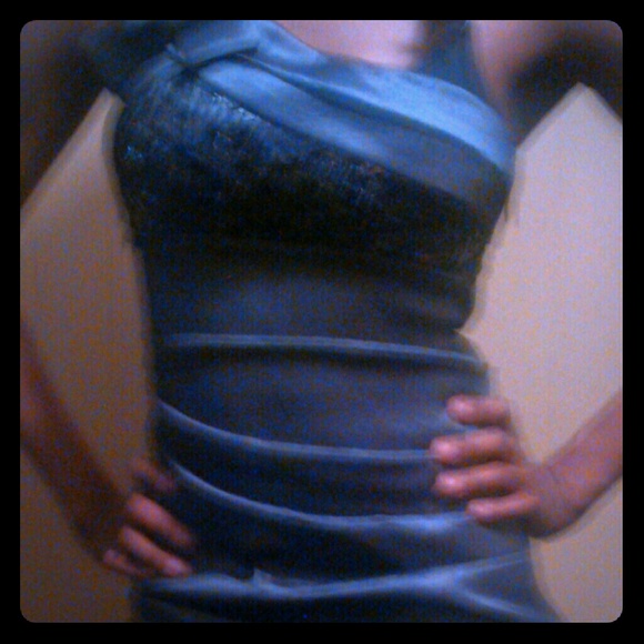 Fitted gray dress worn once