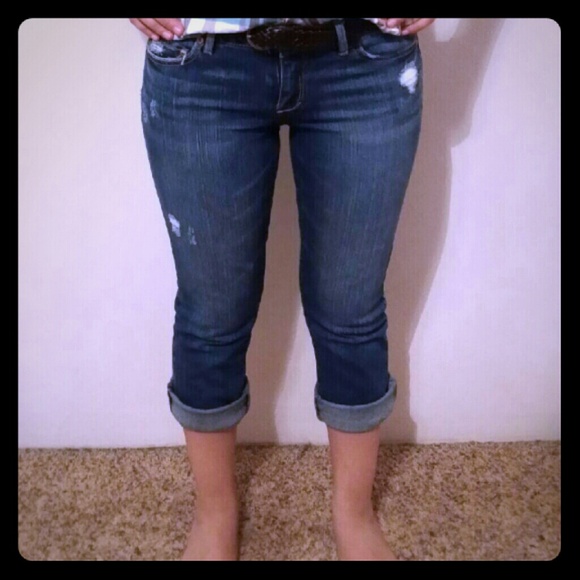 Light Capris Jeans