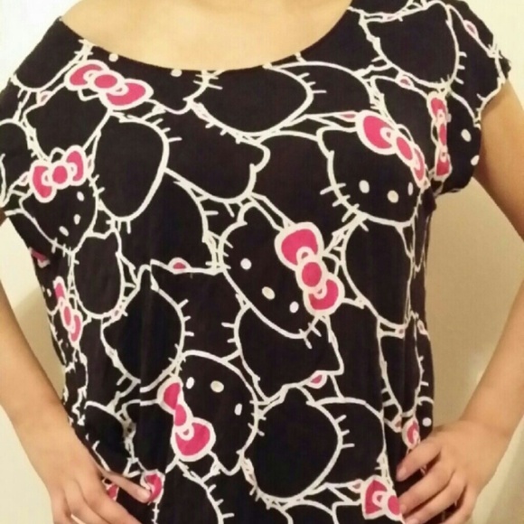 Hello - kitty Tee - Picture 1 of 1