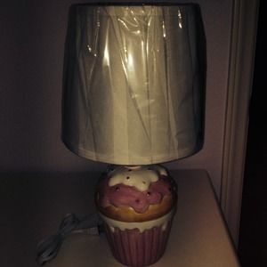 Cupcake lamp