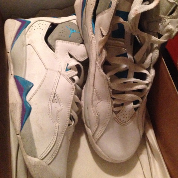 Jordan true flight
