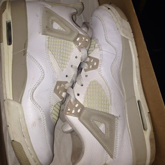 Jordan 4