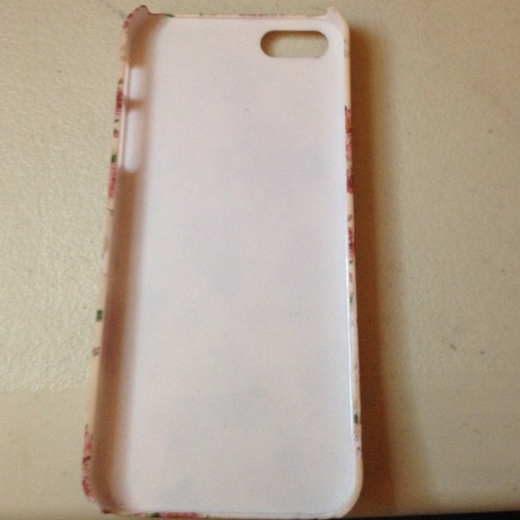 Floral print with studded cross for iPhone 5 - Picture 2 of 2