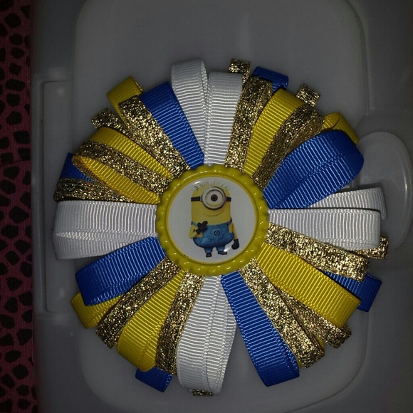 Handmade Minion hair bow for baby!