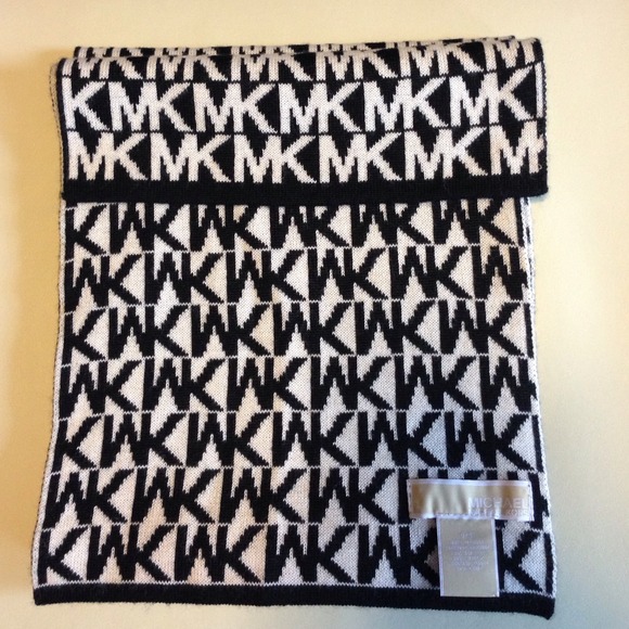 Authentic Michael Kors scarf
