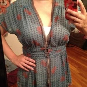 Urban outfitters kimono style top NWT