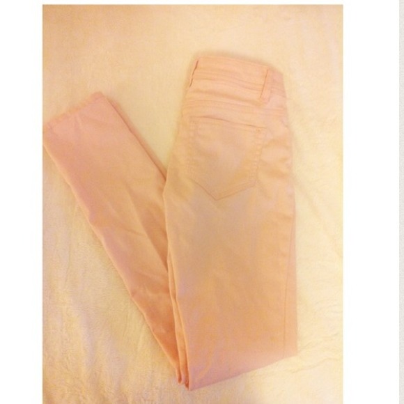 Light pink skinny jeans