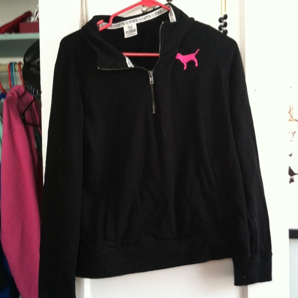 vs pink sweatshirt