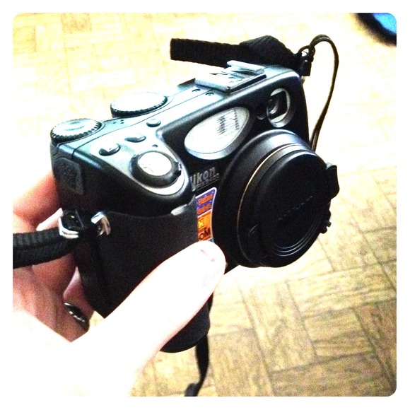 PRICE REDUCED!!‼️Nikon CoolPix 5400 camera! ❤️📷