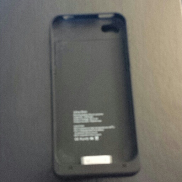 Iphone 4 extra battery charger