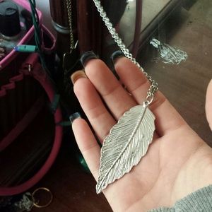 Feather necklace