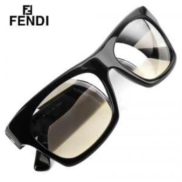 AUTHENTIC 100% FENDI SHADES.