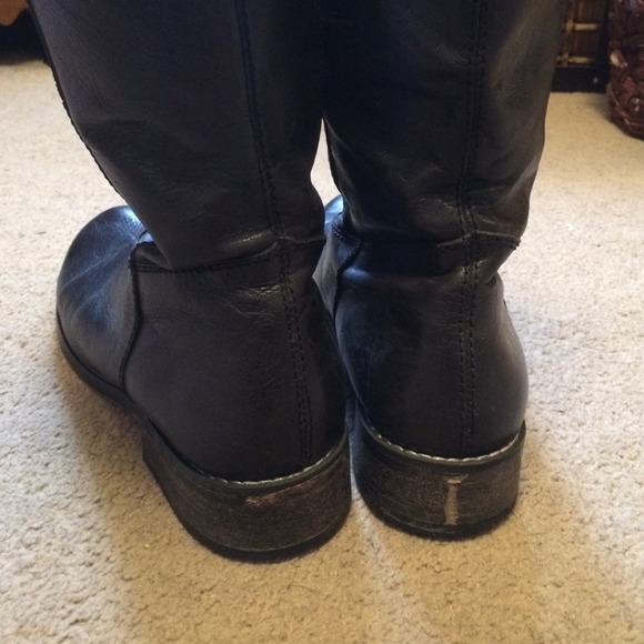 ✋BUNDLED✋ MIA Tall Black Leather Flat Boots - Picture 4 of 4
