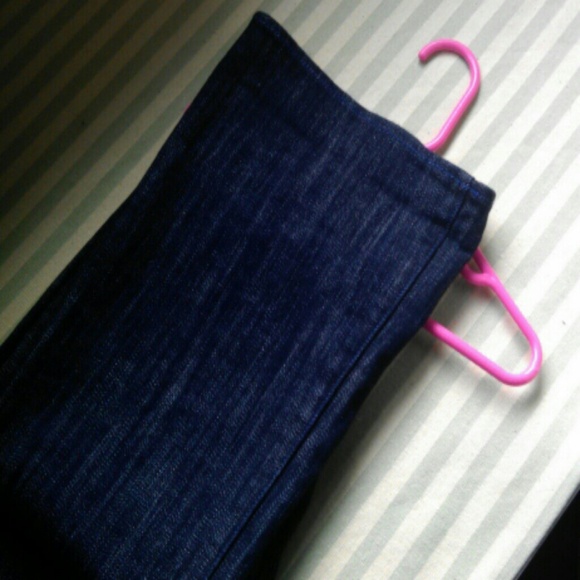 Rock & Republic studded crown limited edition 27 - Picture 4 of 4